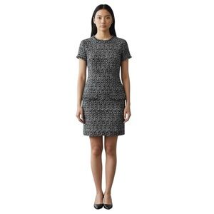 Banana Republic Woman’s Navy, Black, & White Short Sleeve Dress w/Raw Hem size 6